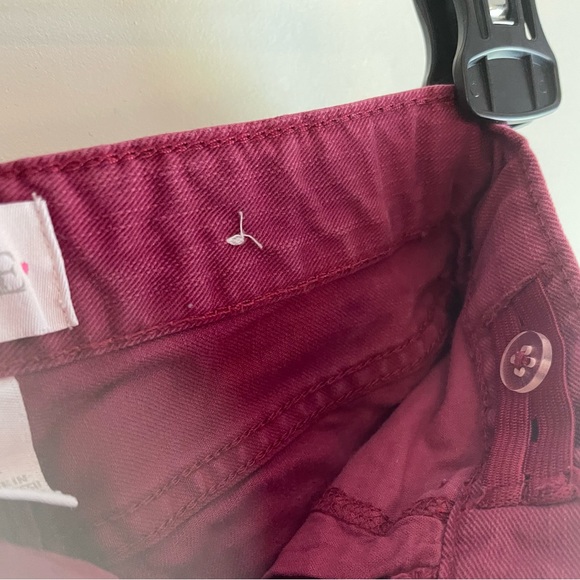 Children’s Place Distressed Shorts - Burgundy (Plum) Size 6 Shorts - Picture 4 of 10